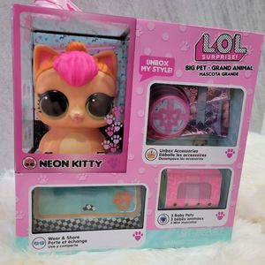 LOL Surprise Big Pet Neon Kitty toy